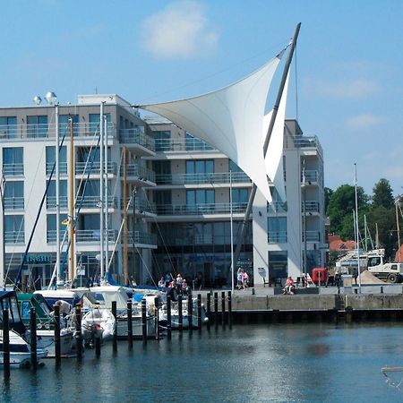 Apartment 12 - "Silbermoewe I" - Blickrichtung Yacht- Und Binnenhafenoffenes Meer เอ็คคานเฟอร์เดอ ภายนอก รูปภาพ
