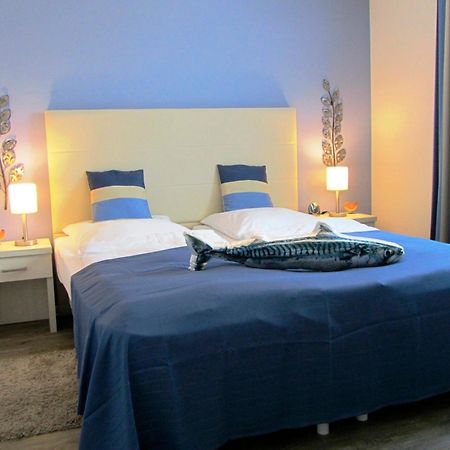Apartment 12 - "Silbermoewe I" - Blickrichtung Yacht- Und Binnenhafenoffenes Meer เอ็คคานเฟอร์เดอ ภายนอก รูปภาพ