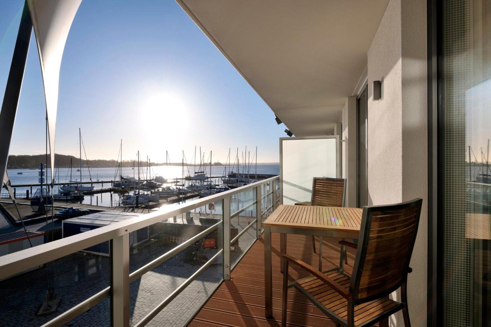 Apartment 12 - "Silbermoewe I" - Blickrichtung Yacht- Und Binnenhafenoffenes Meer เอ็คคานเฟอร์เดอ ภายนอก รูปภาพ
